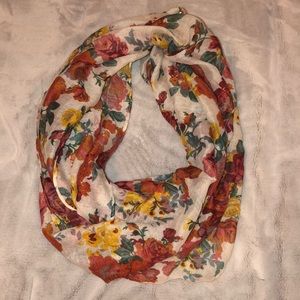 Infinity scarf
